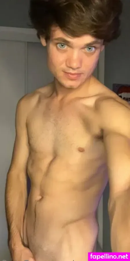 Andrewrobins229 OnlyFans Thumbnail #b0LsJqFms5