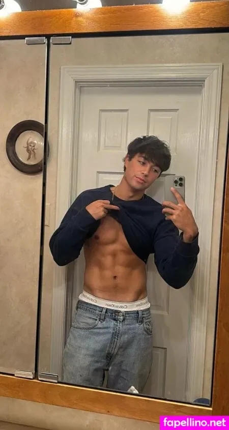 Andystorms OnlyFans Thumbnail #LoOZ2jFcoe