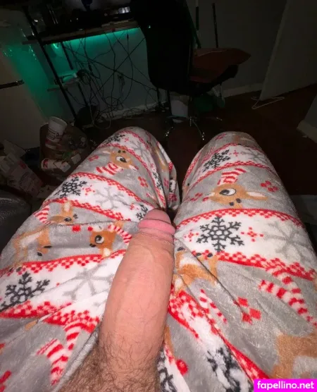 Andywithabigdic OnlyFans Thumbnail #6F2cfYz4cE