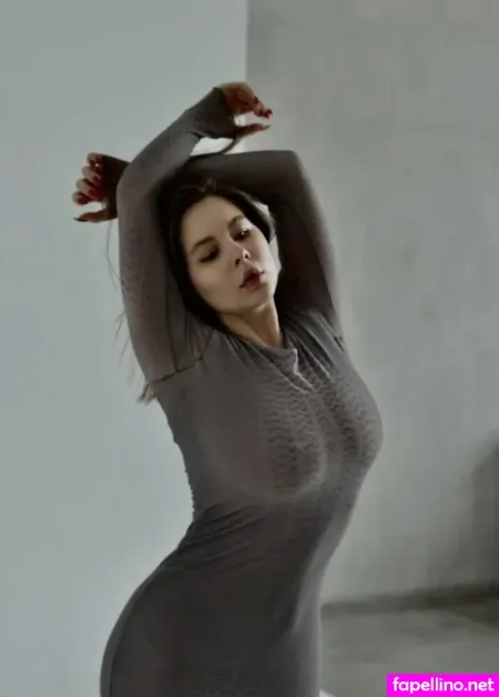 Anechka Kor OnlyFans Thumbnail #WfshRmkWTe