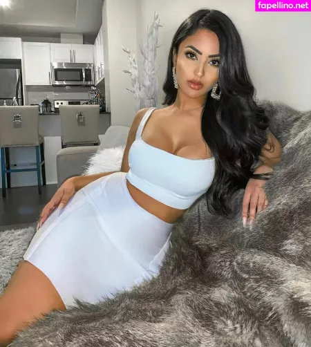 Aneeqa Farid OnlyFans Thumbnail #99us4hwXdx