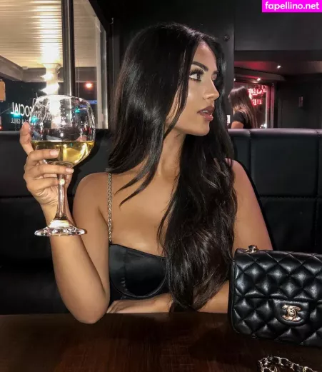 Aneeqa Farid OnlyFans Thumbnail #Zqh71GwxxN