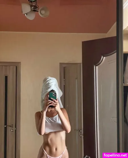 Anetkag OnlyFans Thumbnail #wc7HBNeLo8