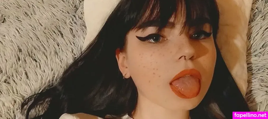 Anettefree OnlyFans Thumbnail #hw8Fgb5Ma0