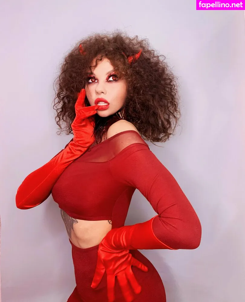 angel_amelie, angelamelie Nude Leaked OnlyFans Photo #6E6UTx3XeU