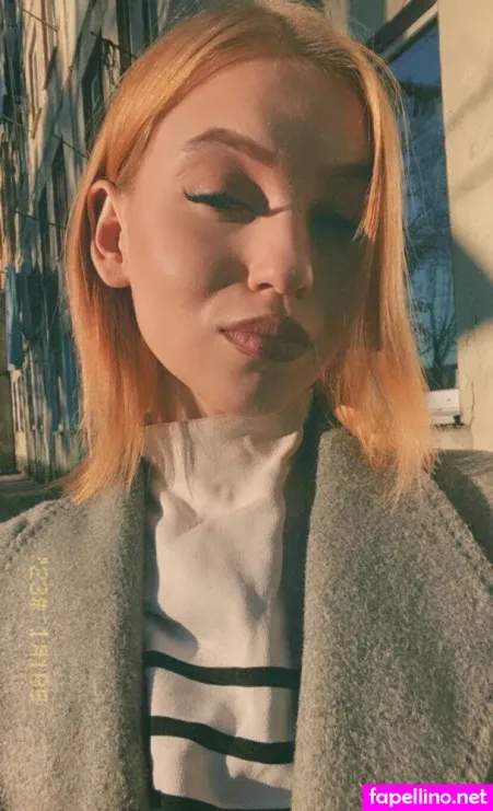 Angel Blondee OnlyFans Thumbnail #Q4jnHEaV6o