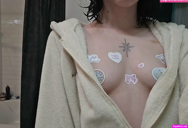 Angel Girll OnlyFans Thumbnail #DsXlrX9pDW