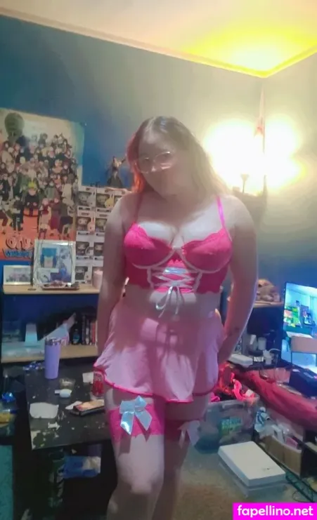 Angel Heartz28 OnlyFans Thumbnail #XSC5HJXqOE