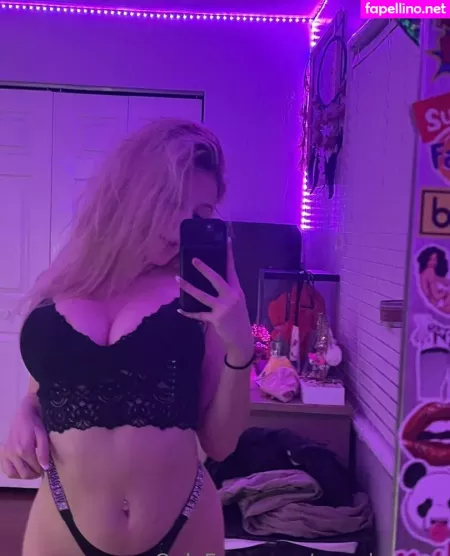 Angel Moon OnlyFans Thumbnail #NdBzc5UwTk