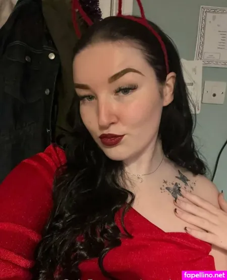 Angel Rose4643 OnlyFans Thumbnail #0fwn49D320