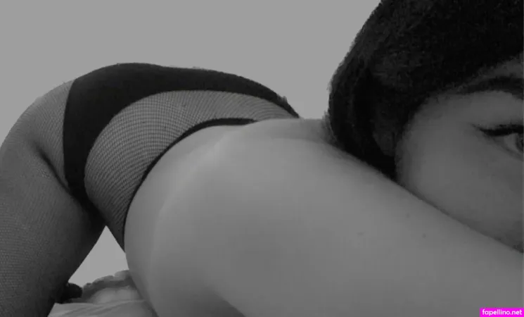 Angel Rose4643 OnlyFans Thumbnail #LpQM9oreI4