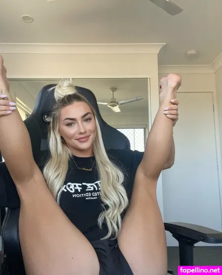 Angel S L OnlyFans Thumbnail #DoBvIKbFKU