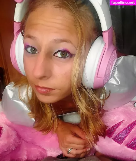 Angel Without Halo OnlyFans Thumbnail #T3f5C8d8xT