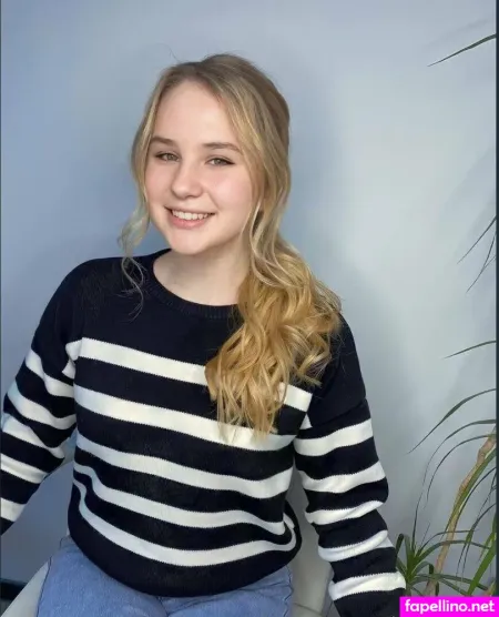 Angel Youngone OnlyFans Thumbnail #V5NDsbpqh7