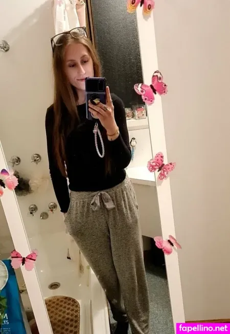 Angel1999xxx OnlyFans Thumbnail #CbJmEAipFR