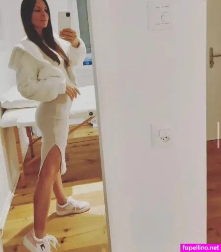 Angela Brndle OnlyFans Thumbnail #XXgROFOIoi