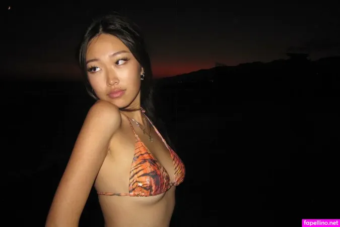 Angela Chin OnlyFans Thumbnail #GiI6FVhbld