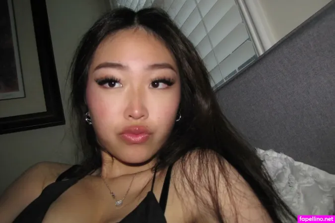 Angela Chin OnlyFans Thumbnail #UalGVAHzXN