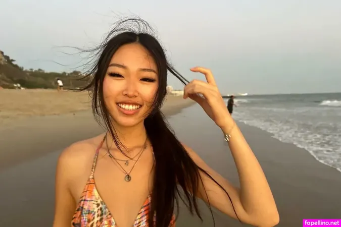 Angela Chin OnlyFans Thumbnail #t0EXKHgfei