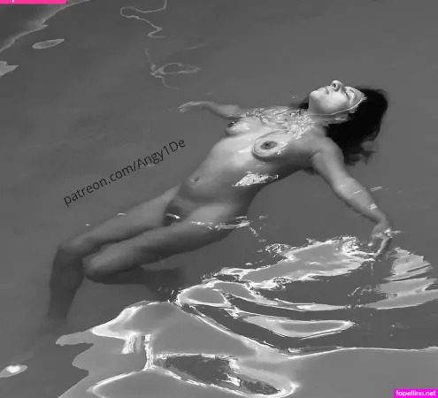 Angela De La Cruz OnlyFans Thumbnail #cb7e6jFGRC