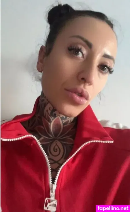 Angela Di Gregorio OnlyFans Thumbnail #3i1OniOG8n