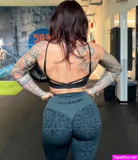 Angela Di Gregorio OnlyFans Thumbnail #aGXwzQ9S7o