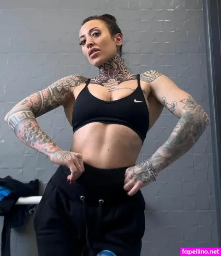 Angela Di Gregorio OnlyFans Thumbnail #mpn9yflUGt