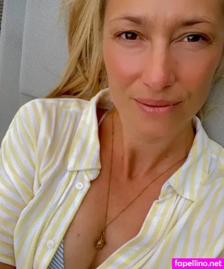 Angela Finger Erben OnlyFans Thumbnail #4P47Zcw0DX