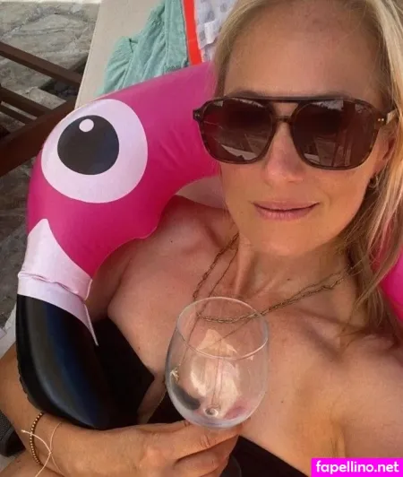 Angela Finger Erben OnlyFans Thumbnail #5eB5lXTvuT