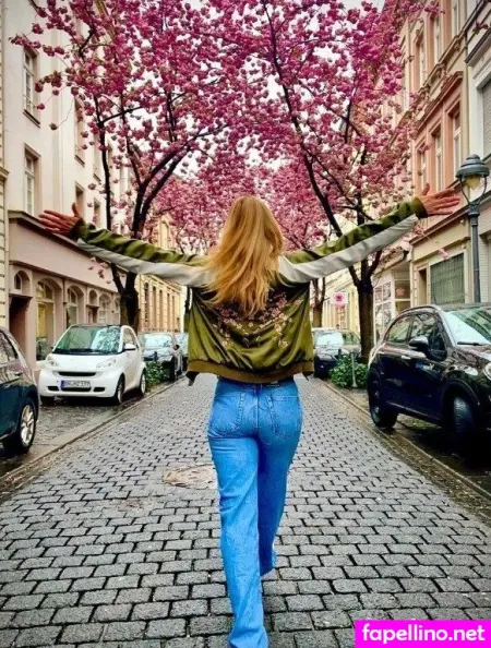 Angela Finger Erben OnlyFans Thumbnail #IyJSd1mPbr