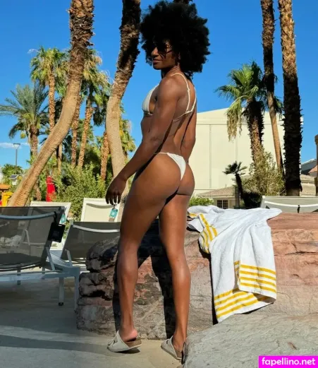 Angela Hill OnlyFans Thumbnail #B7J4KslBvS