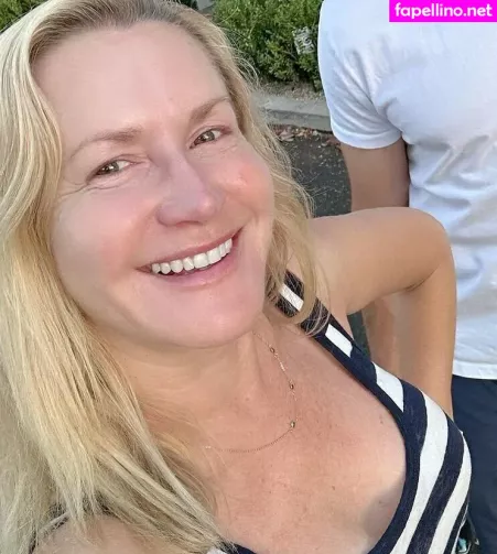 Angela Kinsey OnlyFans Thumbnail #JAVn3EWwY7