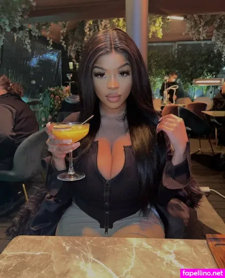 Angela Mishhhj OnlyFans Thumbnail #AF36luxAl6