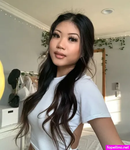 Angela Nguyen OnlyFans Thumbnail #2mhXQBQM6X
