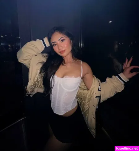 Angela Reyes OnlyFans Thumbnail #K46EDTRIUu