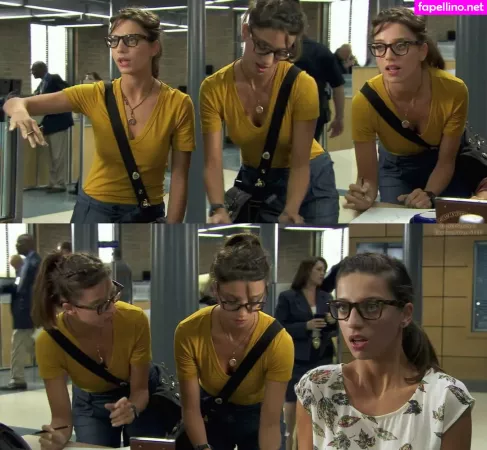 Angela Sarafyan OnlyFans Thumbnail #518htruosA