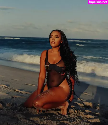 Angela Simmons OnlyFans Thumbnail #FgIcmsbS54