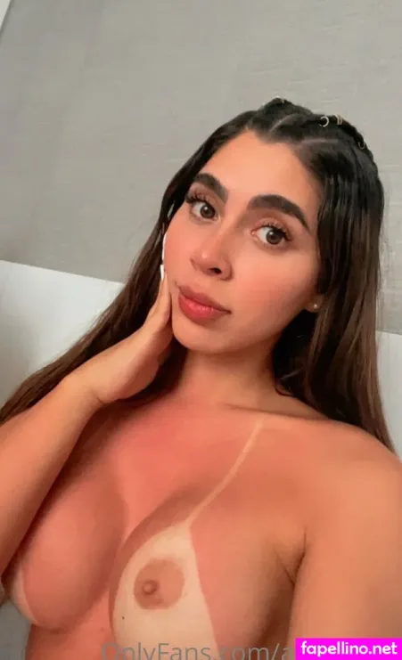 Angela Vera OnlyFans Thumbnail #Hg1hE9Wnbk