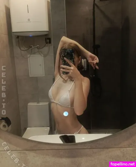 Angela Whitie OnlyFans Thumbnail #c0ySCAhkui