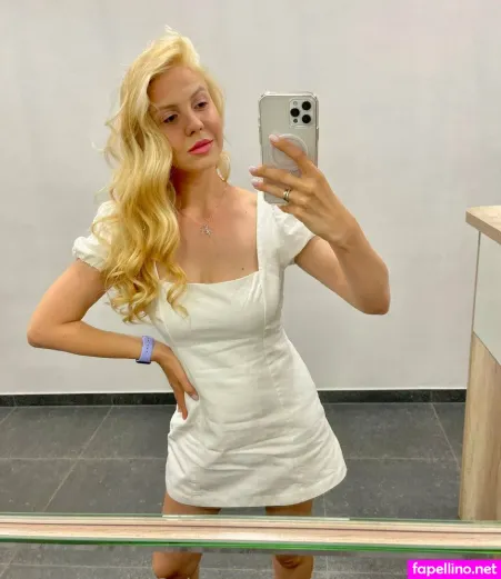 Angelaassmith OnlyFans Thumbnail #WOx2l9u989