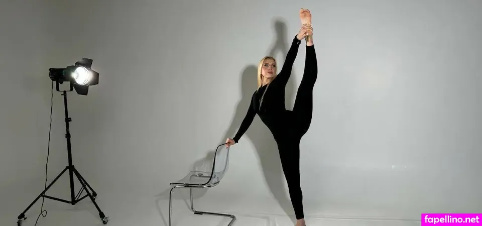 Angelaassmith OnlyFans Thumbnail #ckwFnhnh4u