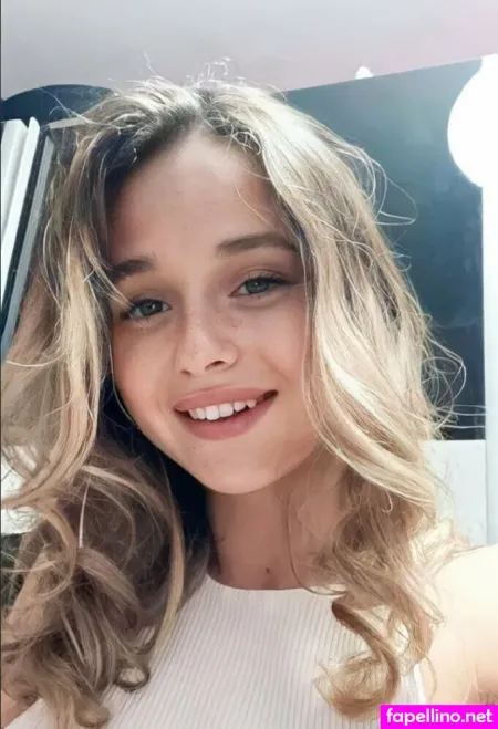 Angelabouchards OnlyFans Thumbnail #0lsVBcTFKr