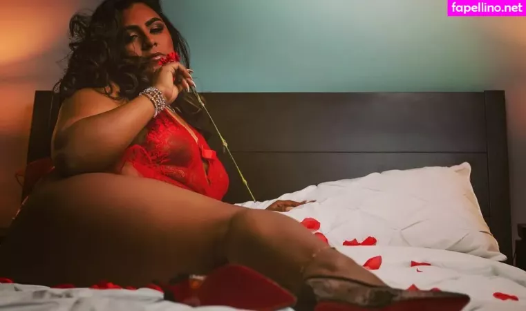 Angelabrinx OnlyFans Thumbnail #2fjww1apSp