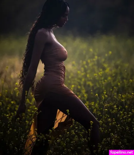 Angelagarten OnlyFans Thumbnail #XxNgyhPL4j