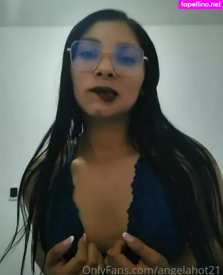 Angelahot21 OnlyFans Thumbnail #JT22rhAzZn