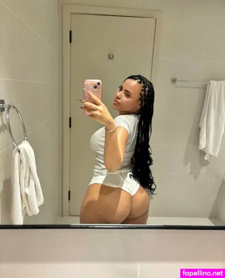 Angelaincollege2 OnlyFans Thumbnail #9wq44RC49w