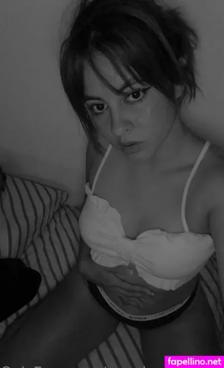 Angelamarolisee OnlyFans Thumbnail #gJU6bOczZH
