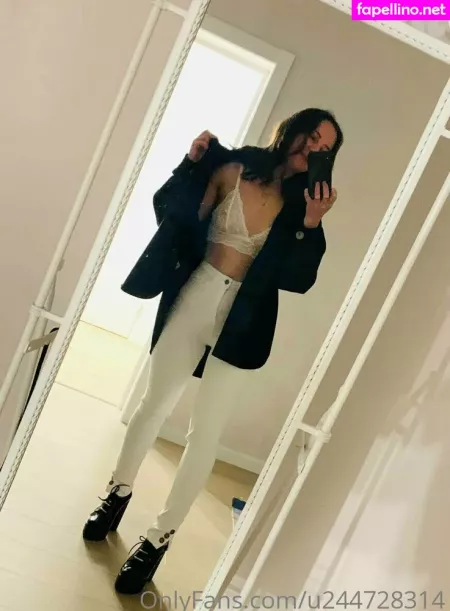 Angelamom OnlyFans Thumbnail #8w8OmVeBhh