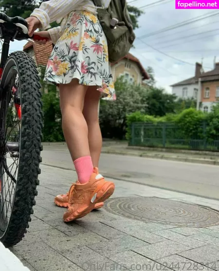 Angelamom OnlyFans Thumbnail #Dm2LqfVZfj