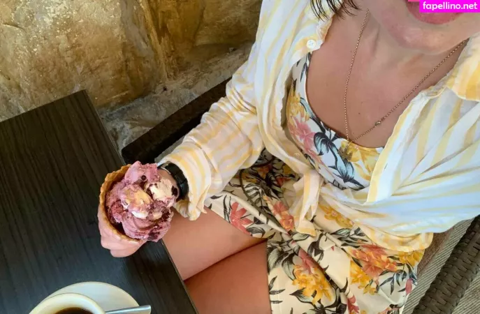 Angelamom OnlyFans Thumbnail #WmcszY4S5L